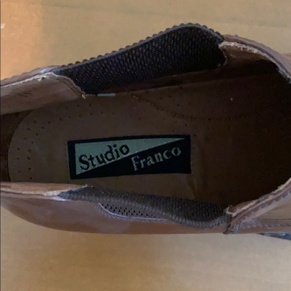 Genuine leather brown boots - Picture 2 of 3